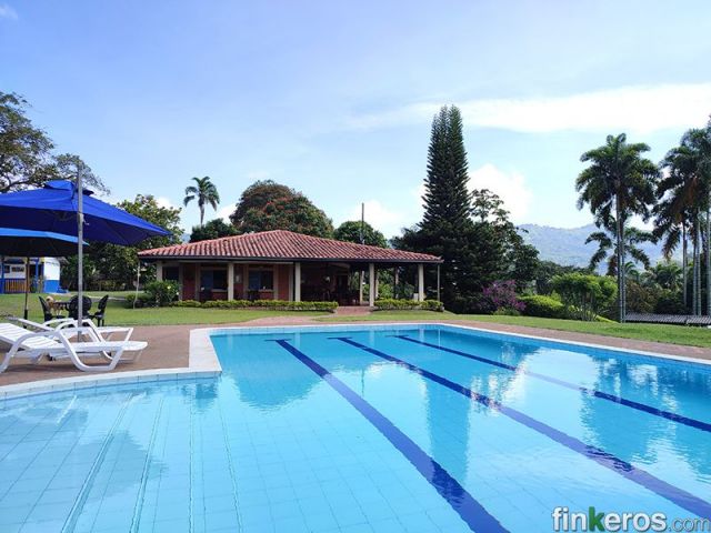 FINCA 6 EN COMBIA PEREIRA PARA ALQUILER VACACIONAL  - Finca en Pereira, Risaralda